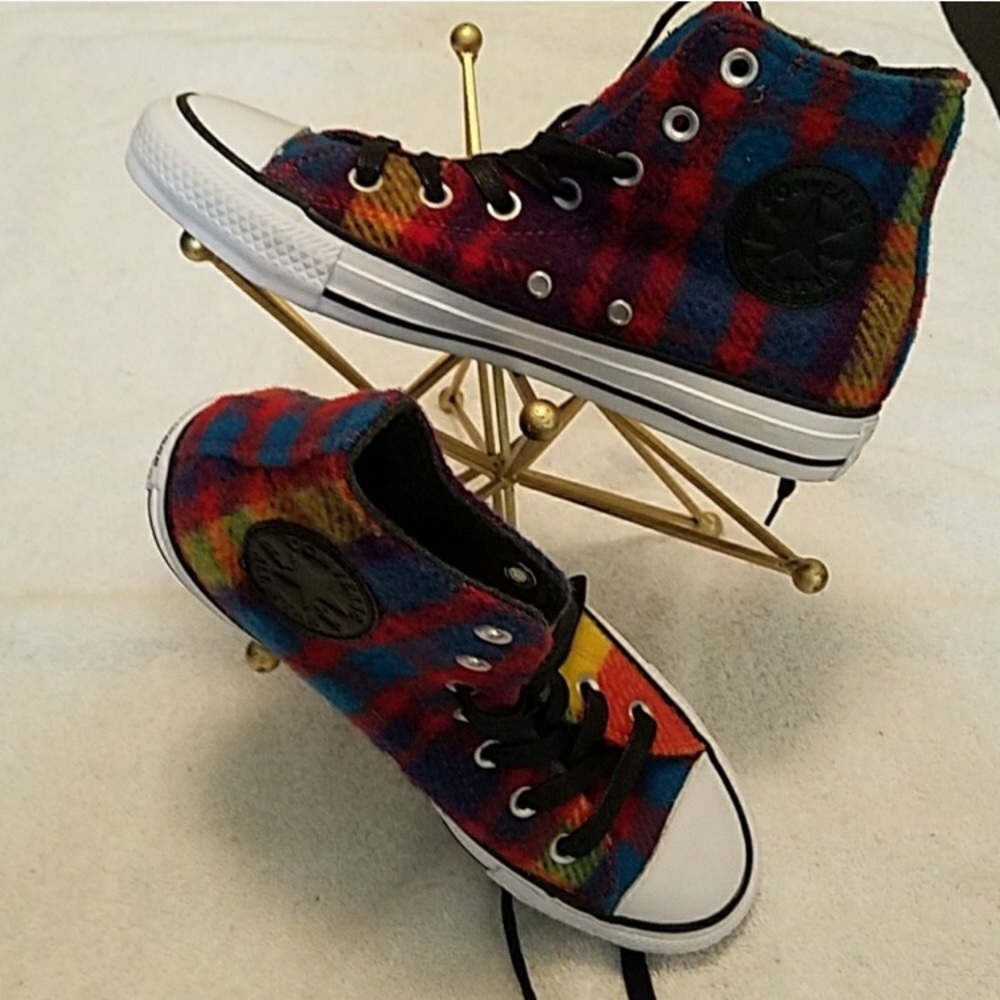 Chuck Taylor Woolridge All Stars size 7